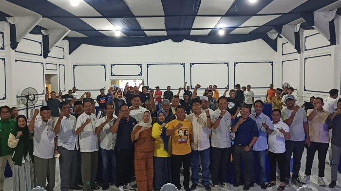 Rapat pemantapan bersama parpol yang tergabung dalam Koalisi Menang Bersama (KMB) untuk pasangan Syaharuddin Alrif-Nur Kanaah.