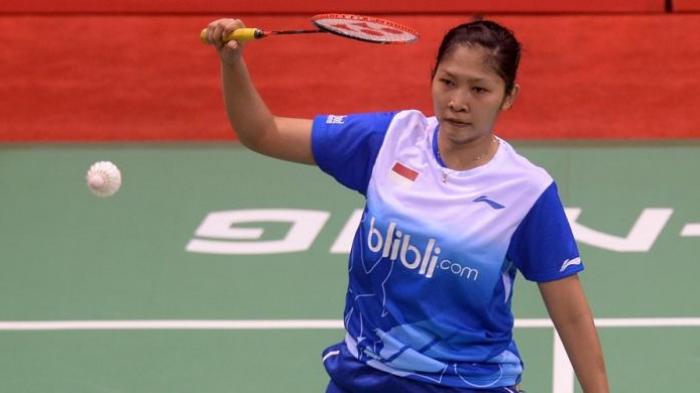 Pelatih tim bulu tangkis putri Indonesia dalam sesi latihan