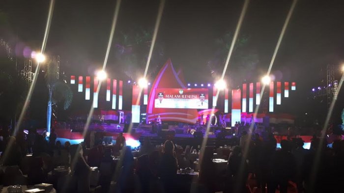 Kerennya Konsep Malam Resepsi HUT RI di Pelataran Balla Lompoa Gowa