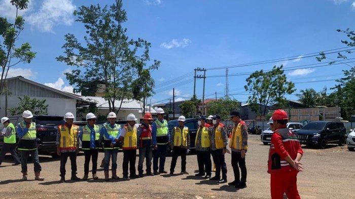 Sekretaris Direktorat Jenderal (Sesditjen) Bina Marga Ir Abram Elsajaya Barus meninjau lanjutan proyek pembangunan Jalan Bypass Mamminasata di Kabupaten Maros, Rabu (15/3/2023) lalu.