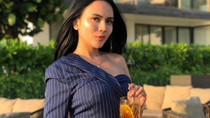 Dulu Model Seksi ini Disebut jadi Pemuas Nafsu Bos Narkoba di Sofa