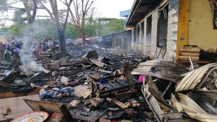Pasar Karisa Jeneponto ludes terbakar Jumat (25/9/2020).