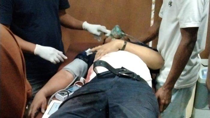 Pengacara bernama, Rudi S Gani ditembak Orang Tak Dikenal (OTK) saat dirinya tengah menantikan malam pergantian tahun bersama keluarga di Desa Pattukulimpoe, Kecamatan Lappariaja, Kabupaten Bone, Sulawesi Selatan pada Selasa (31/12/24) pukul 22.30 Wita.  