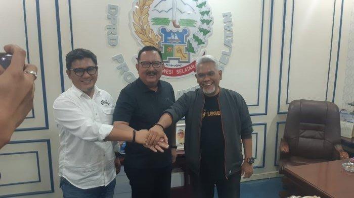 Ketua DPC Partai Demokrat Makassar Adi Rasyid Ali dan Ketua DPW PKS Sulsel Amri Arsyid bertemu, Kamis (1/8/2024). Mereka bertemu di ruang Wakil Ketua DPRD Sulsel yang juga Ketua DPD Demokrat Sulsel Ni'matullah Erbe.