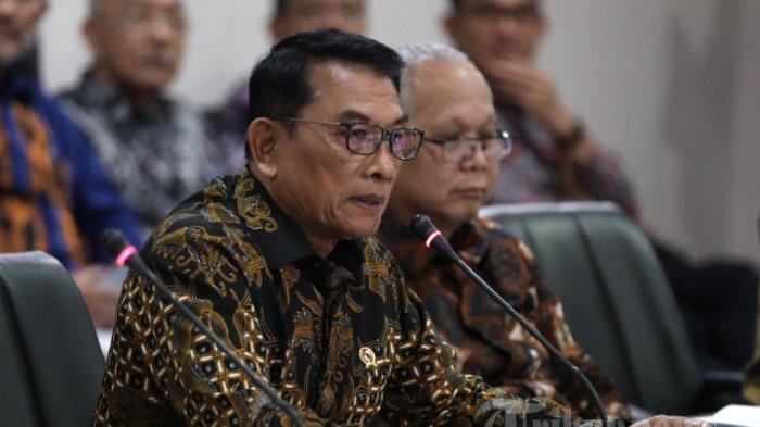 Kepala Staf Kepresidenan Moeldoko memberikan keterangan terkait program Tapera di kantor Staf Presiden, Jakarta, Jumat (31/5/2024). Dalam keterangannya dijelaskan bahwa Tapera telah diperluas dimana sebelumnya berlaku untuk ASN, kini diperluas dengan pekerja dan mandiri swasta, dengan skema tabungannya sesuai PP 25 tahun 2020 tentang penyelenggaraan Tapera dimana akan dikembalikan pada saat berakhir masa kepesertaan karena batas pensiun, memasuki usia 58 untuk pekerja mandiri atau sebab lain berakhir masa kepesertaan.