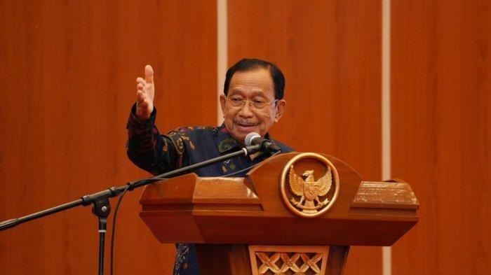 Tanri Abeng pada malam ramah tamah Pemprov Sulsel dengan BUMD dan seluruh pengusaha di Sulsel, di Aula Tudang Sipulung, Rujab Gubernur Sulsel Makassar, Selasa malam, 9 Januari 2024.
