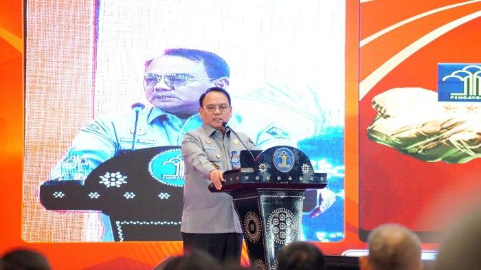 Sekjen Kemenkumham RI, Andap Budhi Revianto, secara resmi membuka Rapat Koordinasi Pengendalian (Rakordal) Program Dukungan Manajemen (Dukman) Kemenkumham Tahun 2024 yang digelar di Hotel Grand Mercure Harmoni, Jakarta, Selasa (16/7/2024).
