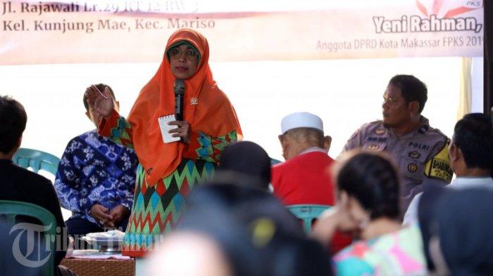 Anggota DPRD Makassar, Yeni Rahman melakukan reses ketiga pertemuan dengan masyarakat Kelurahan Kunjung Mae, Kecamatan Mariso, Jl Rajawali, Makassar, Sabtu (5/8/2023) sore. Dengan mendengar keluhan dan aspirasi warga, anggota Fraksi PKS itu lantas akan memperjuangkan dan menyampaikan ke pemerintah daerah untuk dapat diwujudkan.