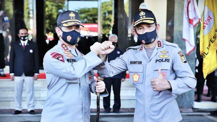 Upacara lepas sambut Kapolda Sulsel dari Irjen Pol Mas Guntur Laupe ke Irjen Pol Merdisyam di Lapangan Markas Polda Sulsel, Jl Perintis Kemerdekaan, Makassar, Rabu (2/8/2020). Irjen Pol Merdisyam sebelumnya adalah Kapolda Sulawesi Tenggara atau Sultra dan Irjen Pol Mas Guntur Laupe dimutasi menjadi Widyaiswara Kepolisian Utama Tk I Sespim Lemdiklat Polri. tribun timur/muhammad abdiwan