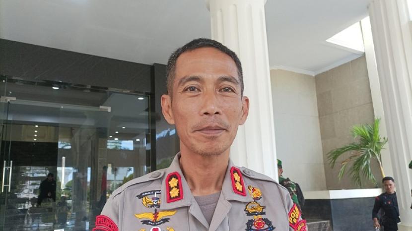 Kantor Bupati Bone Dikepung Warga, Jalan Dialihkan