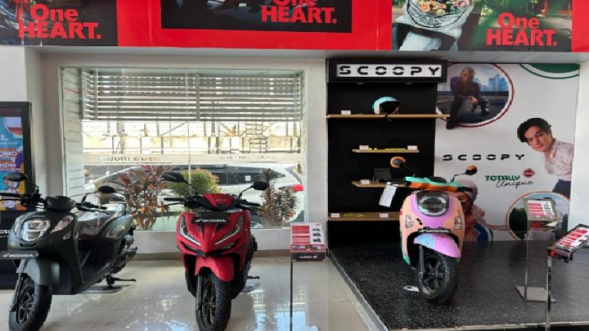 Promo Motor Honda DP Ringan: Scoopy, BeAT, hingga PCX160