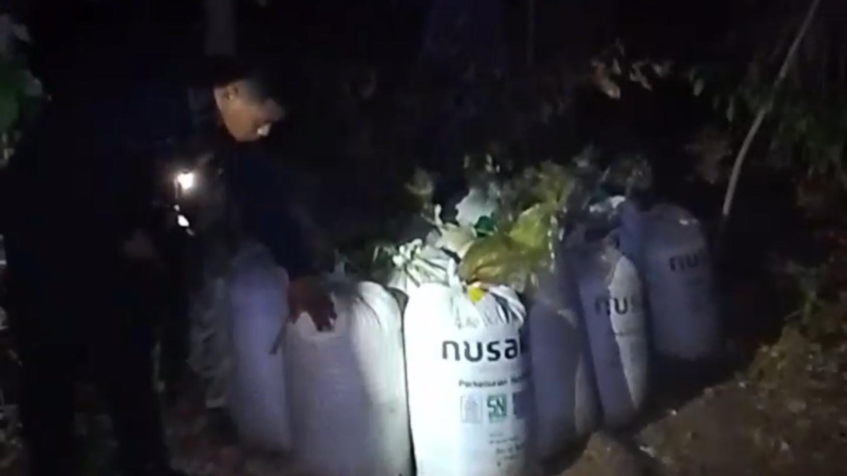 Ribuan Liter Ballo di Gowa Disita Aparat