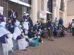 Jamaah-Kloter-13-JKG-asal-Kota-Tangerang-bersiap-meninggalkan-Mekah.jpg