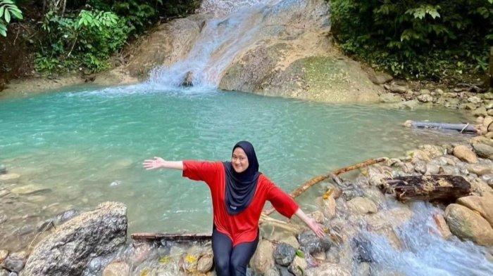 Air Terjun di Desa Muntoi, Kecamatan Passi Barat, Kabupaten Bolmong, Sulawesi Utara (Sulut)