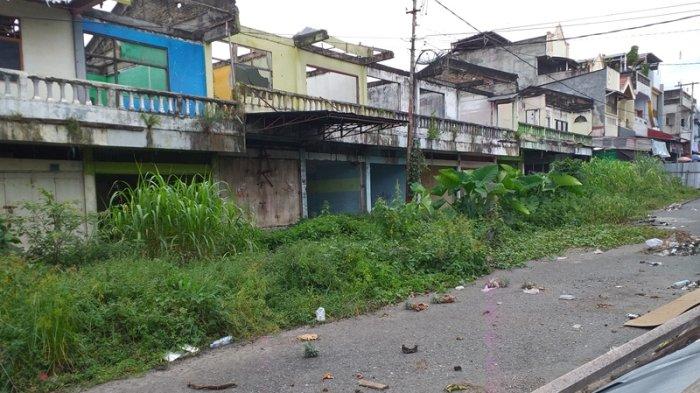 Bangunan eks Pasar Serasi di Kotamobagu, Sulawesi Utara (Sulut) yang belum juga difungsikan, Minggu 21 Juli 2024.