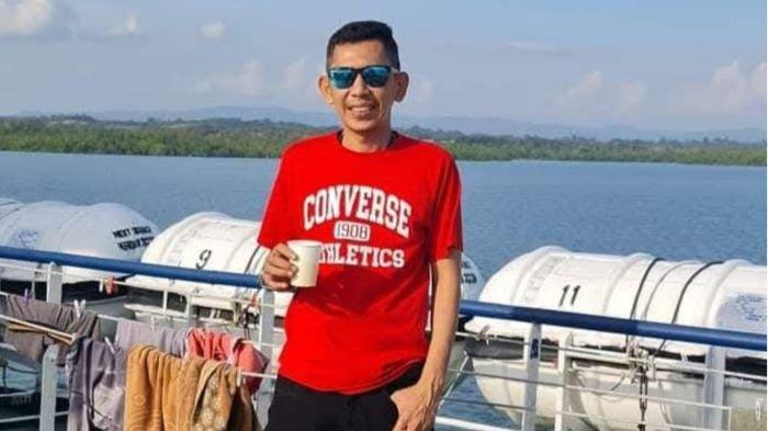 Baso Affandi pengamat politik Sulut