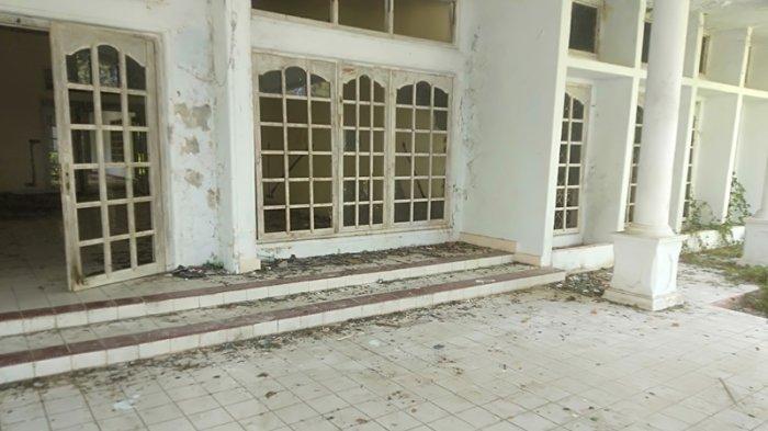 Bekas rumah dinas atau Rudis Bupati Bolaang Mongondow di Ilongkow Puncak, Kotobangon