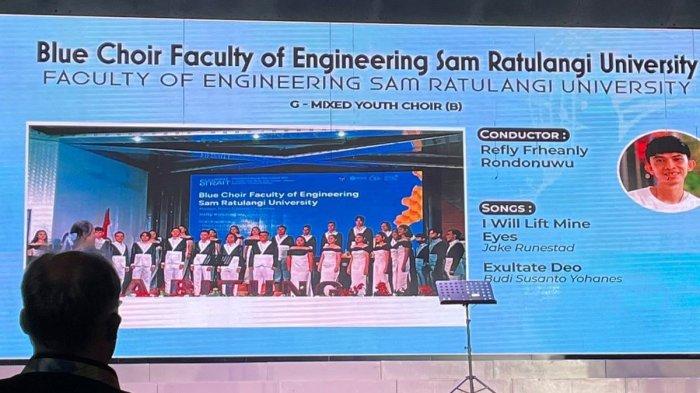 Tim paduan suara Blue Choir dari Fakultas Teknik Universitas Sam Ratulangi (Unsrat)