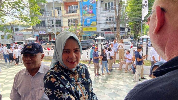 Bakal Calon Wakil Gubernur Sulawesi Utara (Sulut) yang didukung Gerindra, Tatong Bara, menghadiri acara peresmian Rumah Pemenangan For Yulius Selvanus Komaling (YSK) di Jalan Ahmad Yani Nomor 8, Sario Tumpaan, Kecamatan Sario, Kota Manado, Rabu (17/7/2024).