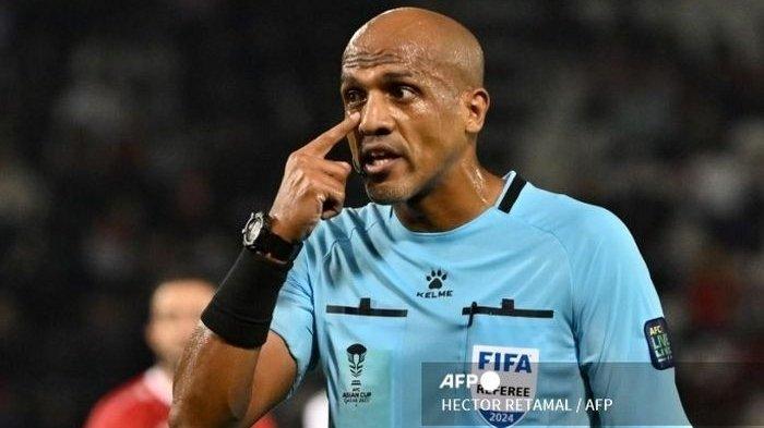 Ahmed Al Kaf, Wasit yang pimpin Laga Bahrain vs Indonesia dalam lanjutan Kualifikasi Piala Dunia 2026 zona Asia ronder 3.
