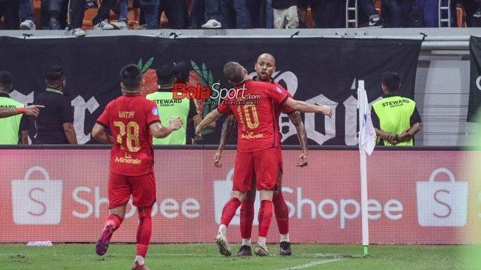 Hasil Liga 1 Persija Jakarta vs Barito Putera 3-0, Gustavo Almeida Hattrick.