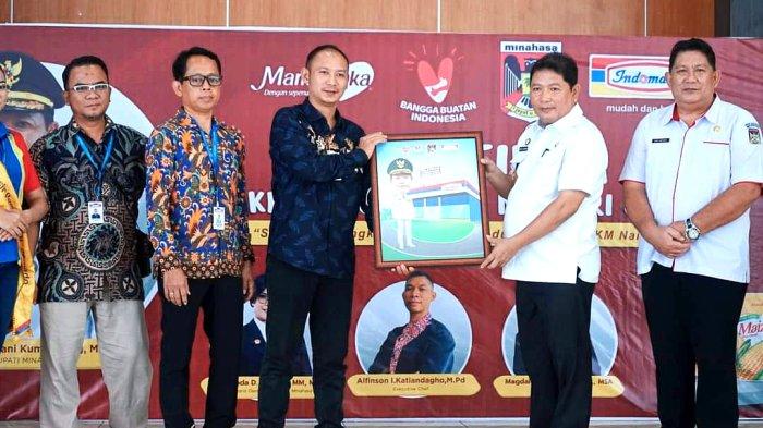 PT Indomarco Prismatama (Indomaret) Cabang Manado bersama Dinas Koperasi dan UKM Kabupaten Minahasa menggelar Pelatihan Kewirausahaan bagi pelaku Usaha di Kabupaten Minahasa, Sulawesi Utara, di Balai Pertemuan Umum (BPU), Tondano, Rabu (31/7/2024).