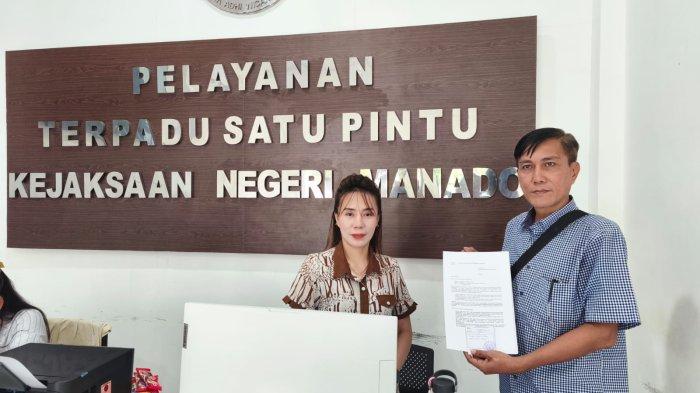Iwan Aloisius Moniaga, melaporkan Direktur PDAM Wanua Wenang Manado berinisial MTT alias Meiki ke Kejaksaan Negeri (Kejari) Manado, Rabu (18/6/2025).Meiky dilaporkan karena diduga melakukan tindakan pidana Korupsi.