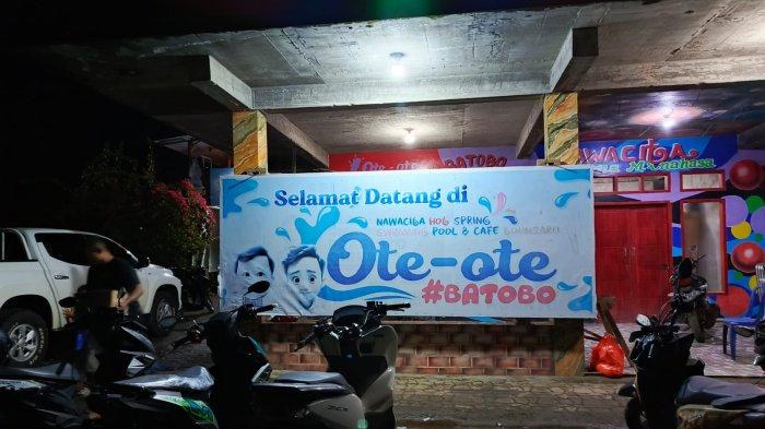 KOLAM AIR PANAS - Suasana malam hari di Oteote Batobo Nawacita, kolam air panas di Tondano Minahasa. Rekomendasi tempat menikmati akhir pekan bersama keluarga, kerabat dan orang tersayang.
