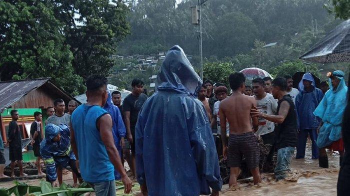 Kelurahan Mawali Kecamatan Lembeh Utara yang diterpa banjir bandang, Minggu (8/4/2024).