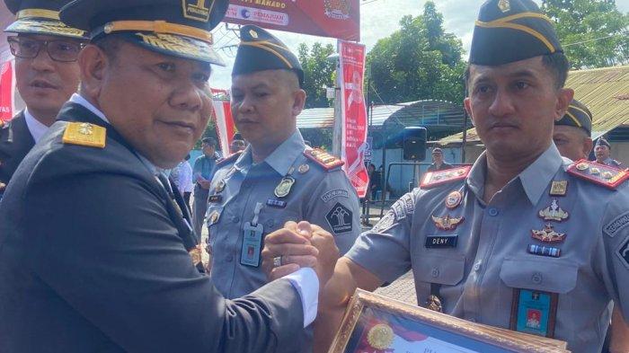 Kementerian Hukum dan HAM Sulawesi Utara menggelar upacara Hari Dharma Karyadhika