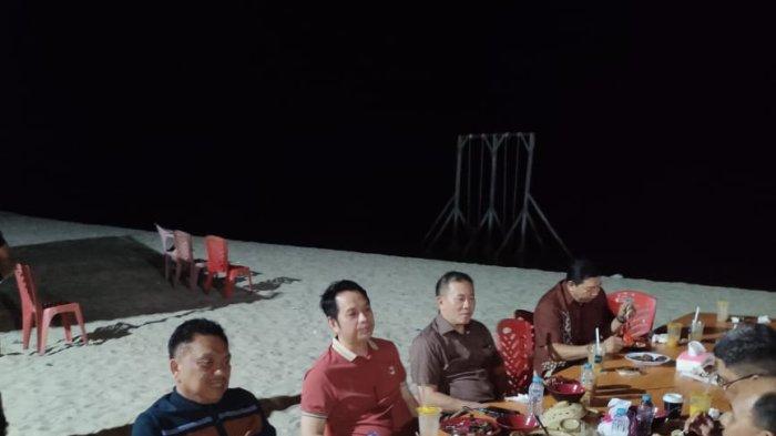 Komunitas Profesional dan Usahawan Katolik Keuskupan Manado di Ranowangko Beach Resort bersama Gubernur Sulawesi Utara Olly Dondokambey, Kamis (29/6/2023).