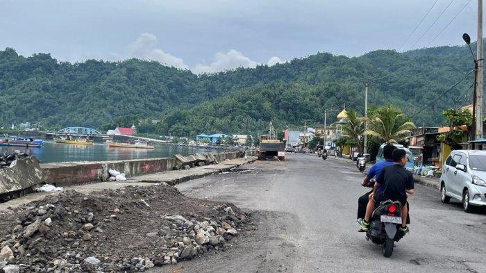 Kondisi ruas jalan Boulevard Tahuna Sangihe, Selasa (13/6/2023).