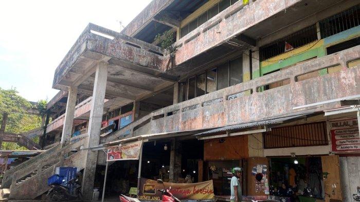 Kondisi terkini terminal Paal Dua Kota Manado Sulawesi Utara, Senin (28/11/2023). (Foto: tribunmanado.co.id/Wendia Putra Paputungan)