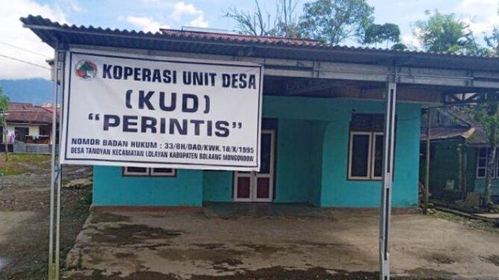TAMBANG LIAR - Koperasi Unit Desa (KUD) Perintis di Desa Tanoyan, Kecamatan Lolayan, Kabupaten Bolaang Mongondow (Bolmong), Sulawesi Utara. KUD Perintis merupakan satu-satunya koperasi pengelola tambang di Bolmong.