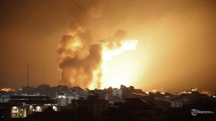 BREAKING NEWS Korban Tewas Serangan Hamas Palestina ke Israel Kini Capai 350 Orang hingga Minggu (8/10/23). Kabar terkini konflik Israel dan Palestina. Korban tewas serangan Hamas Palestina ke Israel kini mencapai 350 orang, termasuk warga sipil.
