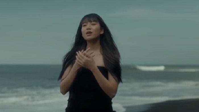 Lirik Lagu Jiwa yang Bersedih oleh Ghea Indrawari, Viral di Tiktok ...