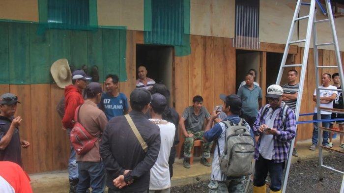 MESS - Kondisi mess tempat tinggal WNA di lokasi tambang emas Ilegal blok Garini, desa Buyat Barat, Kecamatan Kotabunan, Kabupaten Boltim.