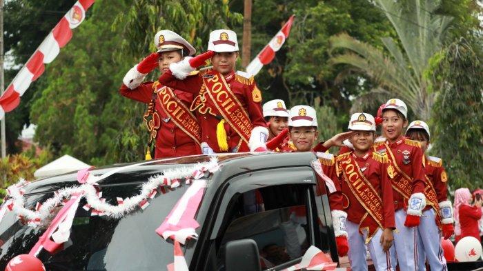 Nayodo Koerniawan Lepas Ribuan Peserta Karnaval Merah Putih.