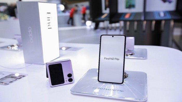 Oppo Find N2 Flip. 