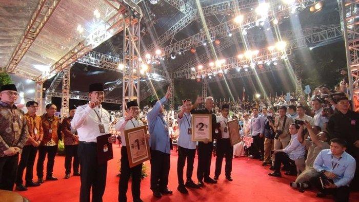 Paslon Capres-Cawapres 2024 Anies-Muhaimin, Prabowo-Gibran, Ganjar Mahfud saat Pengundian Nomor Urut.