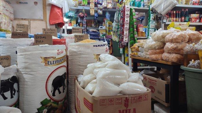 Harga Gula Pasir di Pasar Bersehati Manado Sulawesi Utara Naik, Tembus