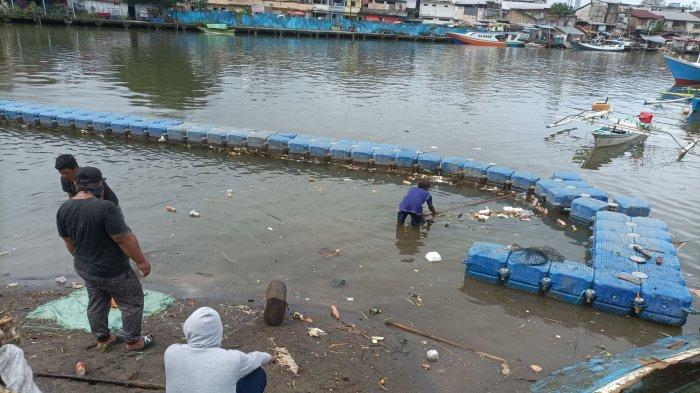Gambar Kotoran Manusia Di Sungai