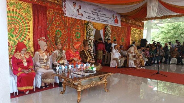 Pemerintah Kabupaten Bolaang Mongondow (Pemkab Bolmong) menggelar acara perpisahan dan penyambutan Penjabat (Pj) Bupati Bolmong, Rabu (29/5/2024).