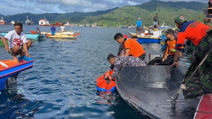 Penemuan mayat di perairan Selat Lembeh Bitung, Rabu (28/6/2023)