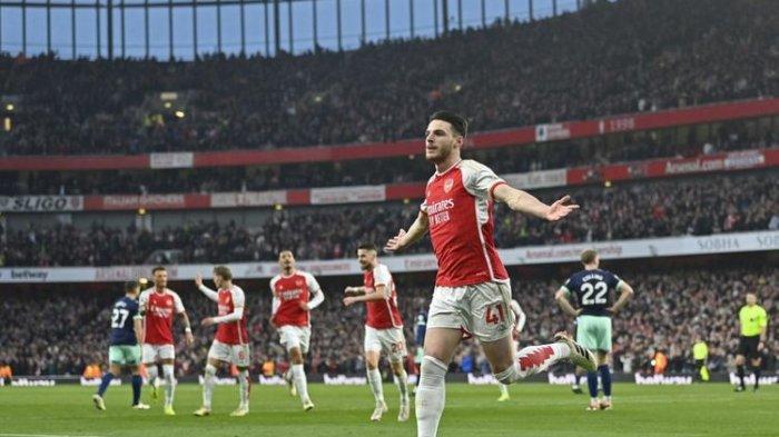 Penyerang Arsenal, Kai Havertz, merayakan gol pada laga Liga Inggris kontra Brentford di Stadion Emirates, London, pada Minggu (10/3/2024) dini hari WIB.
