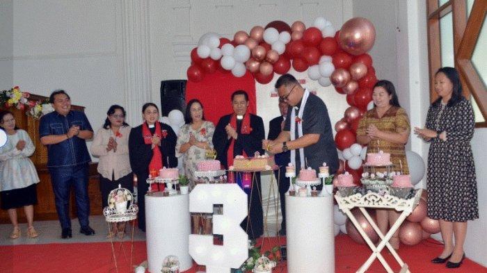 Perayaan HUT ke-3 jemaat Abraham Matungkas Minut, Minggu (29/9/2024).