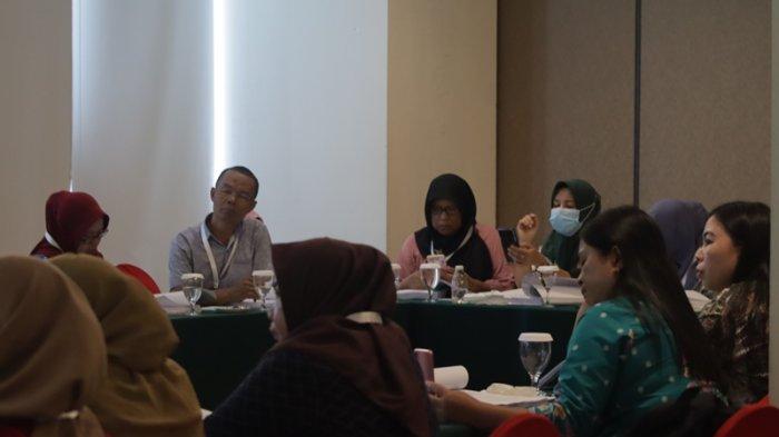 Potret Antusias Aparatur Pemerintah Desa mengikuti Pelatihan P3PD di Hotel Peninsula Manado Sulawesi Utara pada Kamis (2/11/2023).