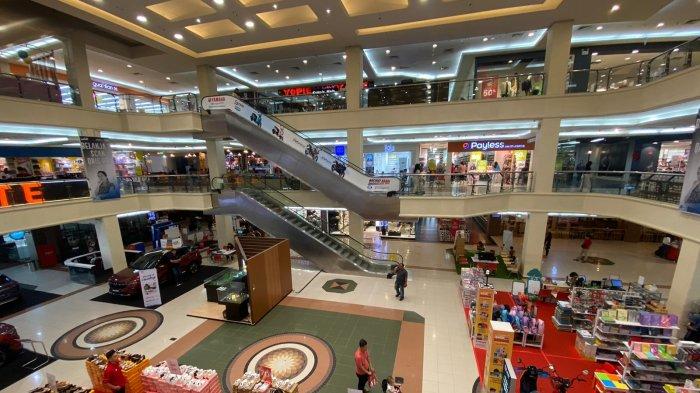 Potret Mega Mall Kota Manado Sabtu 15 Juli 2023