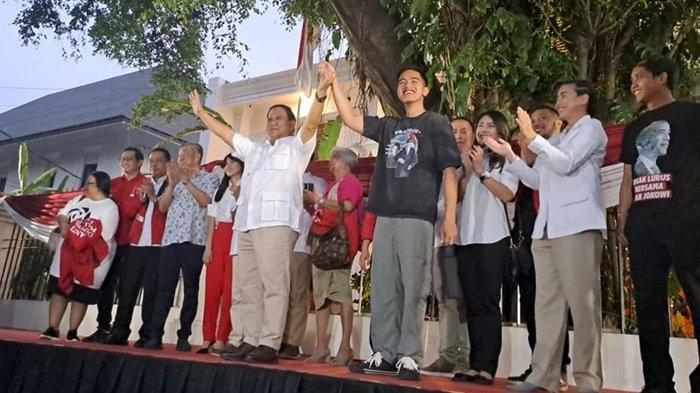 Prabowo Subianto dan Kaesang Pangarep bertemu di rumah Prabowo, Jalan Kertanegara, Jakarta, Kamis (12/10/2023). Presiden kena singgung Prabowo.