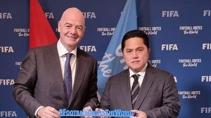 Presiden FIFA, Gianni Infantino dan Erick Thohir - Pihak FIFA membeberkan alasan terkait pemilihan Indonesia menjadi tuan rumah Piala Dunia U17 2023.